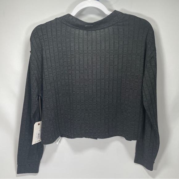 NWT Womens Small Long Sleeve Blouse Sweater Keep On Cardi Top By Billabong - Picture 3 of 4